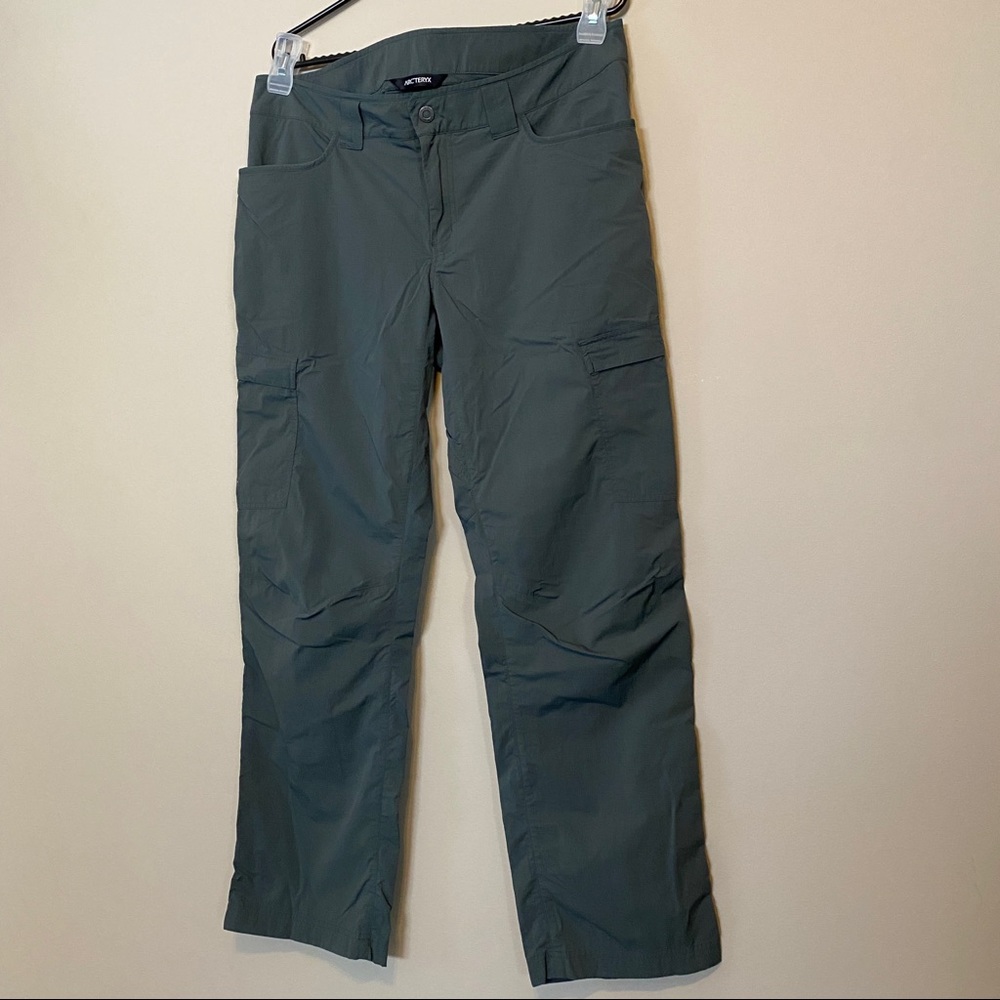 ARC’TERYX pants size 36